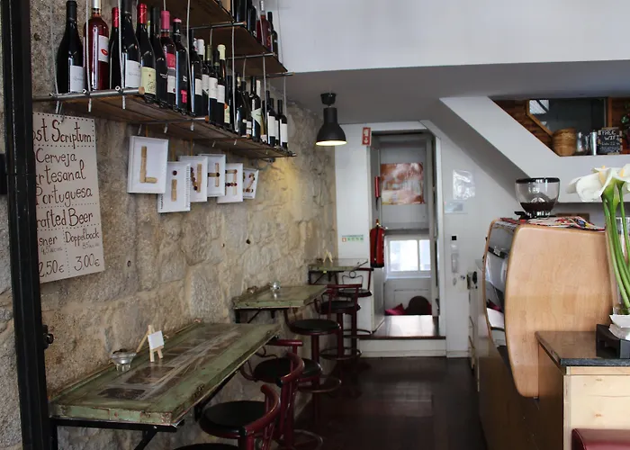 Alojamento de Acomodação e Pequeno-almoço Linha 22 3*