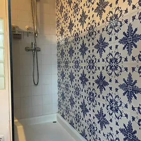לינה וארוחת בוקר Oporto Clerigos Center Rooms