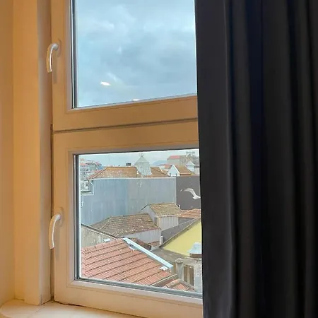 Oporto Clerigos Center Rooms 3* פורטו