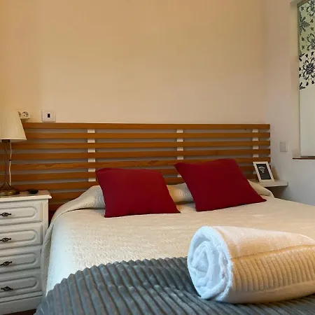 Oporto Clerigos Center Rooms 3*