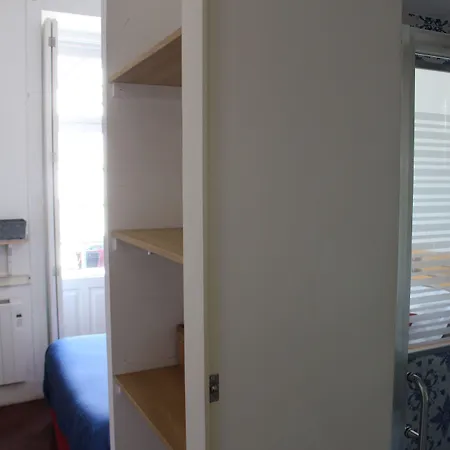 Oporto Clerigos Center Rooms 3*