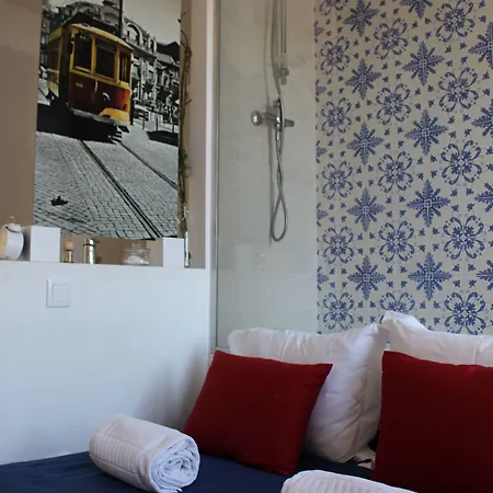 Oporto Clerigos Center Rooms 3* פורטו