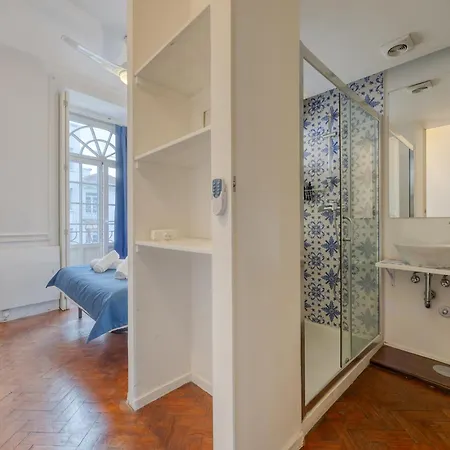 Oporto Clerigos Center Rooms Bed & Breakfast