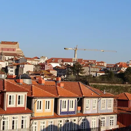Oporto Clerigos Center Rooms לינה וארוחת בוקר 3*