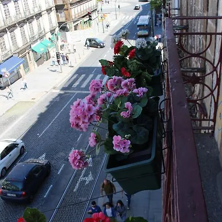 Oporto Clerigos Center Rooms לינה וארוחת בוקר 3*
