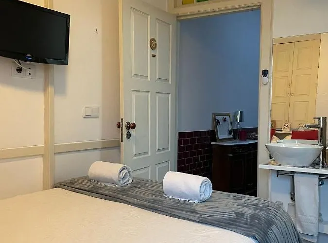 Linha 22 Bed & Breakfast Porto