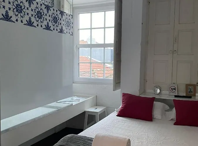 Linha 22 Bed & Breakfast Oporto